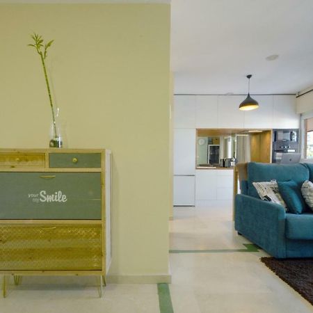 Moderno Apartamento Frente A La Playa Y El Centro Almería Exterior photo
